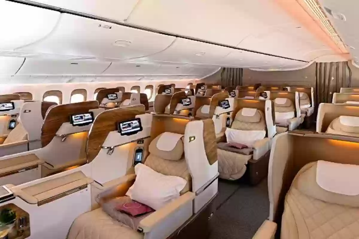 سعر مقاعد رجال الأعمال والدرجة الأولى في الخطوط الجوية السعودية